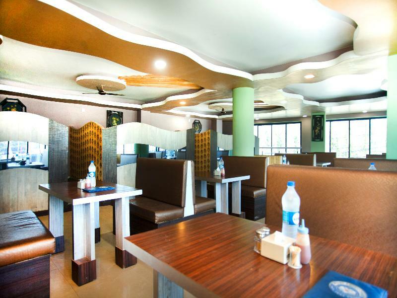 Oyo 343 Pop Life Hotel Banke Exterior photo